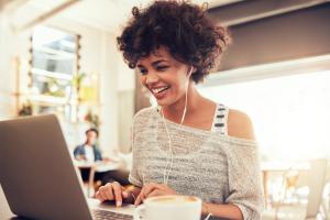 woman on laptop