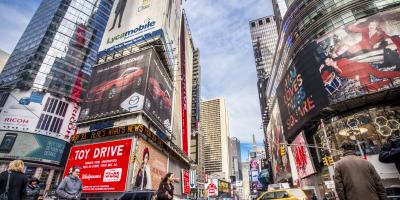 digital signage