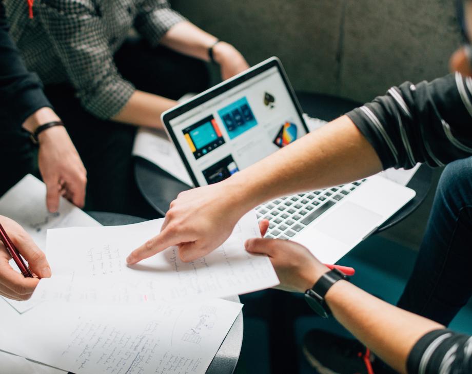 Why Does a Software Company Need a Professional Services Team?
