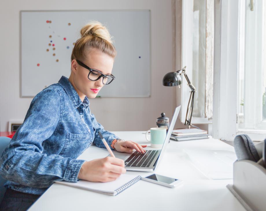 marketer writing