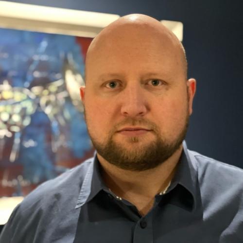 niel mouton headshot full size